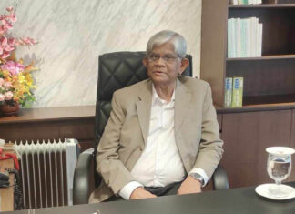 প্রতিবেদন জমার পর তাৎক্ষণিকভাবে বাস্তবায়ন শুরু হচ্ছে না পে-কমিশন