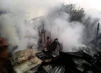 জীবন বাঁচাতে বাড়িঘর ছাড়ছেন ফিলিস্তিনিরা