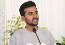 দোকান ভাড়া ২ লাখ, কিন্তু সরকার পায় ৭-৮ হাজার টাকা: ক্রীড়া উপদেষ্টা