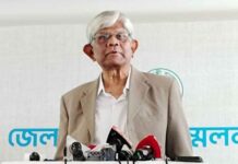 করের আওতায় আসছেন গ্রামাঞ্চলের চিকিৎসক ও ব্যবসায়ীরা: অর্থ উপদেষ্টা