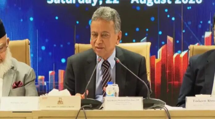 জ্বালানি সংকট এক মাসে সমাধান হওয়ার নয়: অর্থমন্ত্রী