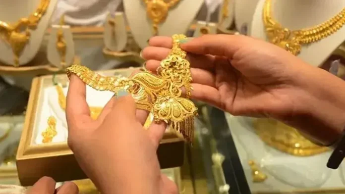 gold-6-6a0ab047f1f08-6a0d41bfae64e-6a0ffe8fb611e-6a8ef917d1d27