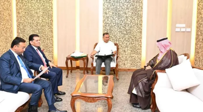 প্রধানমন্ত্রীকে সৌদি আরব সফরের আমন্ত্রণ