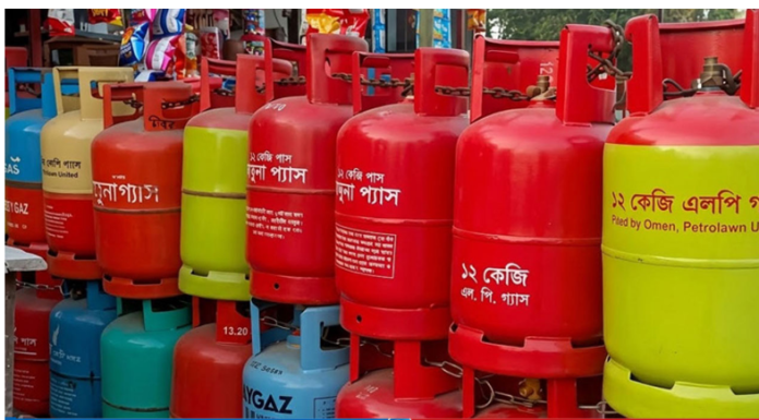 এলপিজির দাম নিয়ন্ত্রণে ডিসিদের মাঠে নামার নির্দেশ
