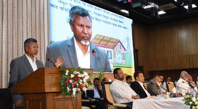 তৃণমূলে সেবা দিতে কর্মকর্তাদের সততা-দক্ষতা জরুরি: জনপ্রশাসন প্রতিমন্ত্রী
